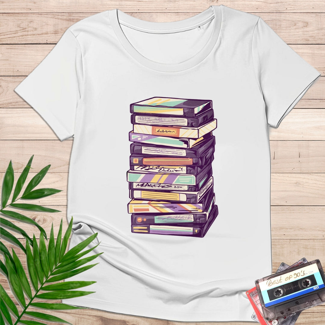 Camiseta "VHS Forever" – Diseño Retro Montón de Cintas VHS 90s | KolorTees
