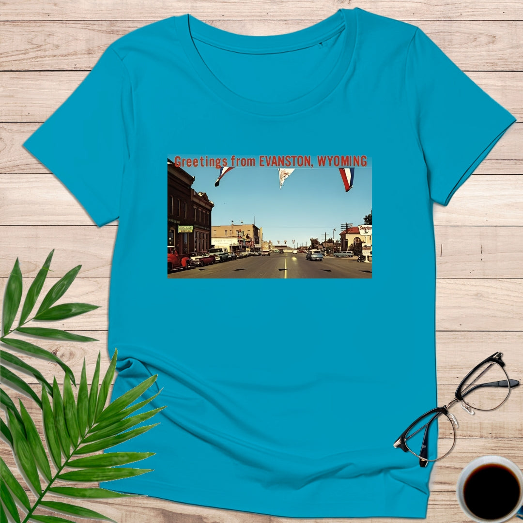 Camiseta “Greetings From Evanston Wyoming – Retro Roadtrip”