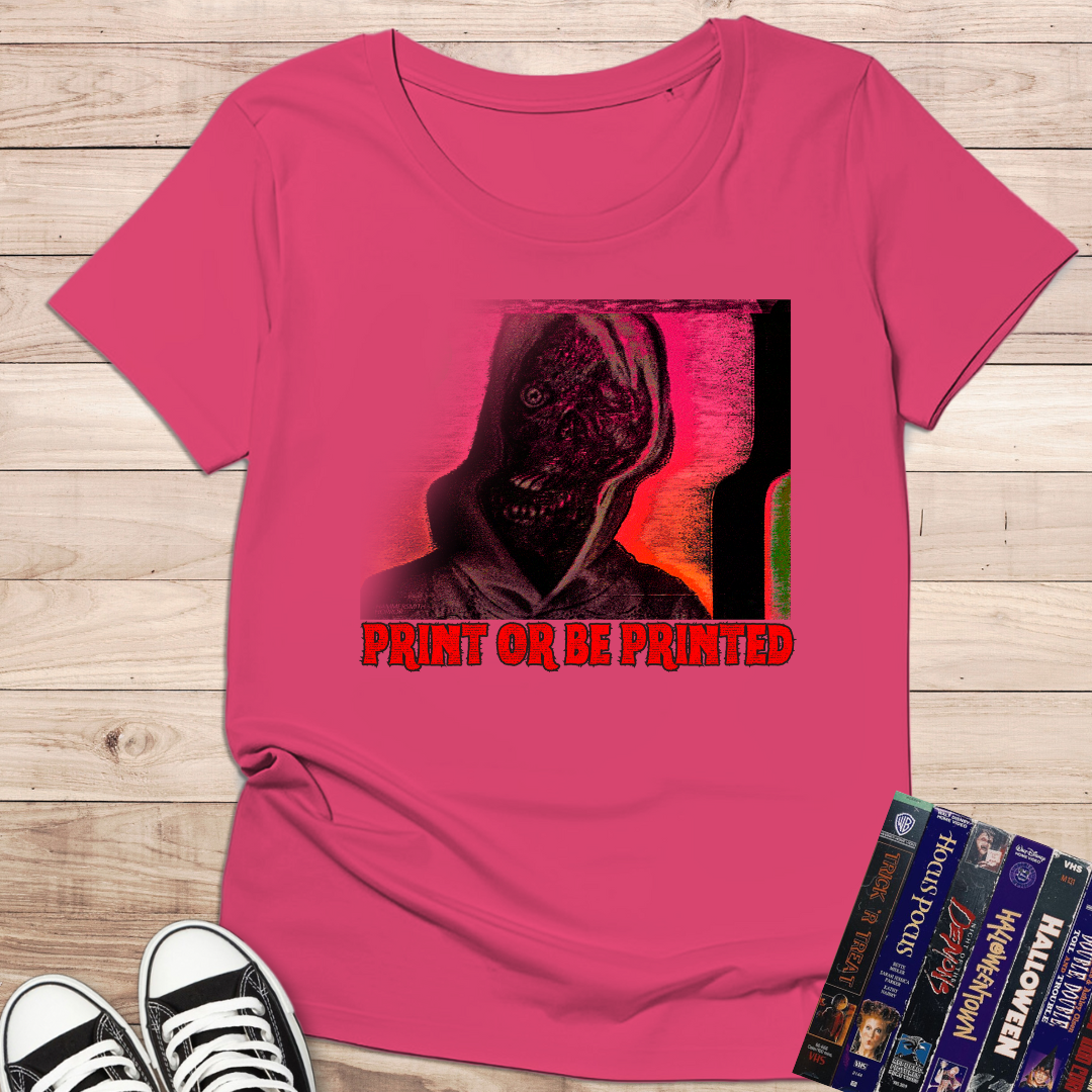 Camiseta "Print or Be Printed" – Diseño Horror Glitch Retro - KolorTees