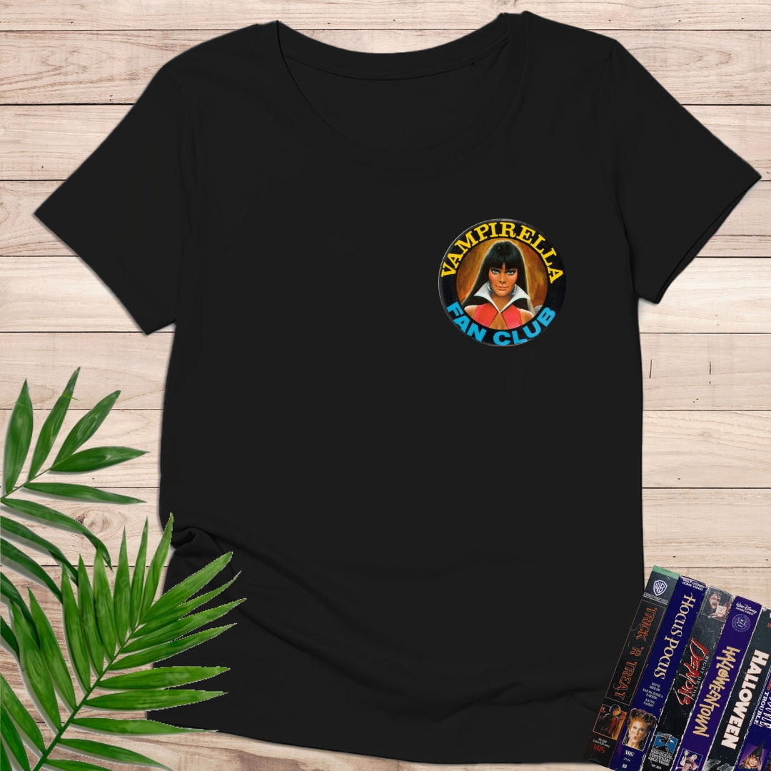 Camiseta “Classic Horror Fan Club – Retro Badge”