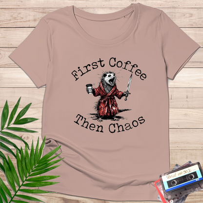Camiseta "First Coffee Then Chaos" – Humor Matutino Ilustrado - KolorTees