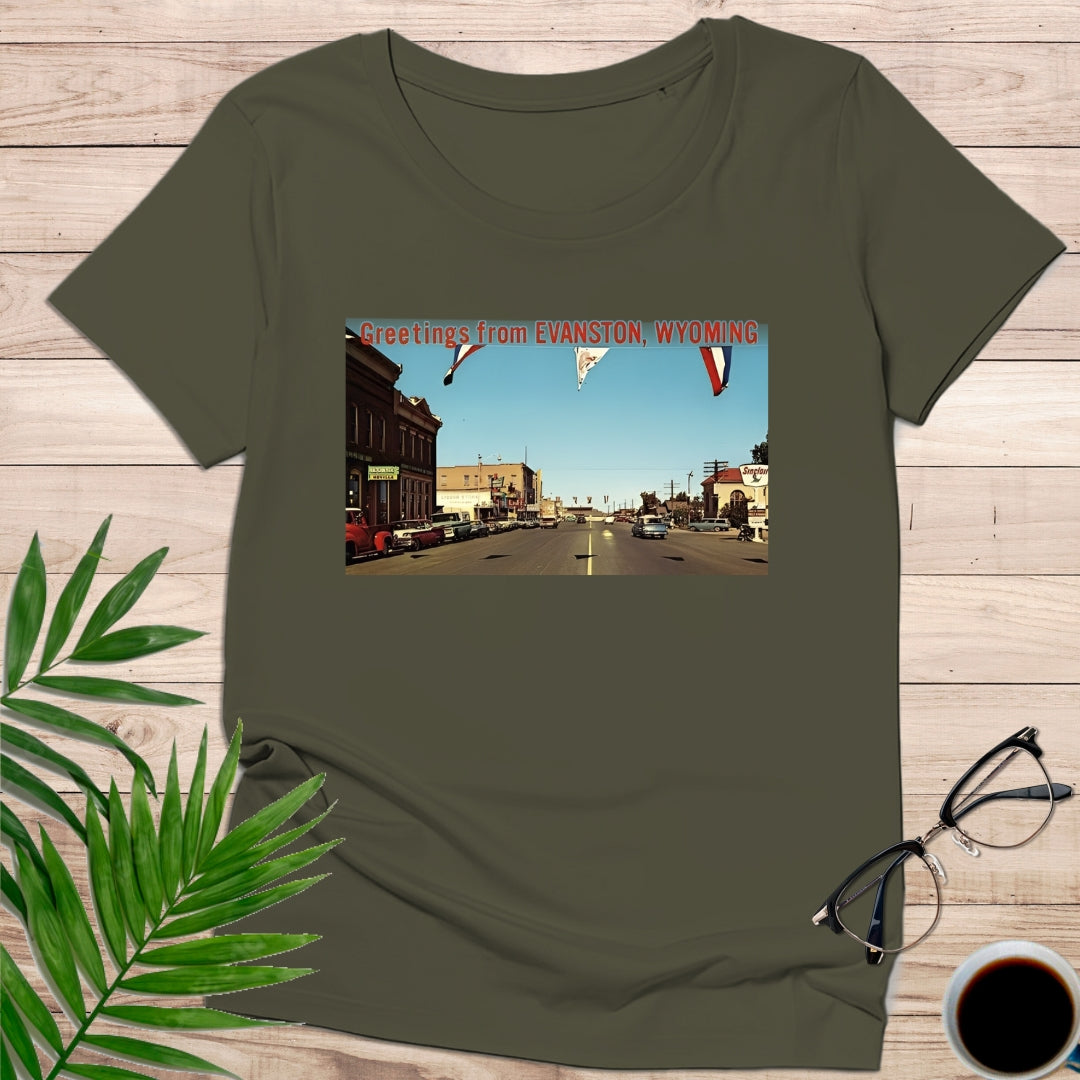 Camiseta “Greetings From Evanston Wyoming – Retro Roadtrip”