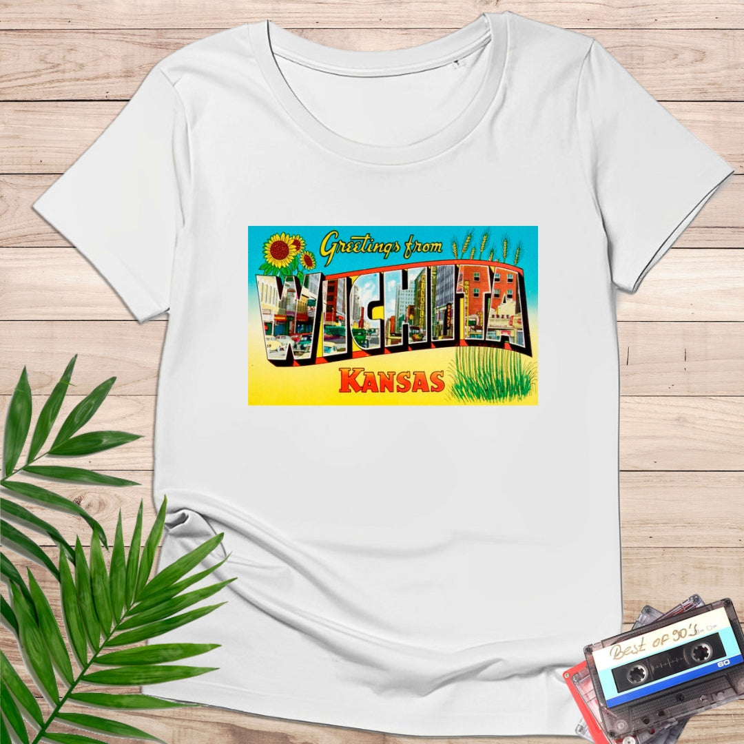 Camiseta "Greetings From Wichita Kansas" – Postal Americana Retro