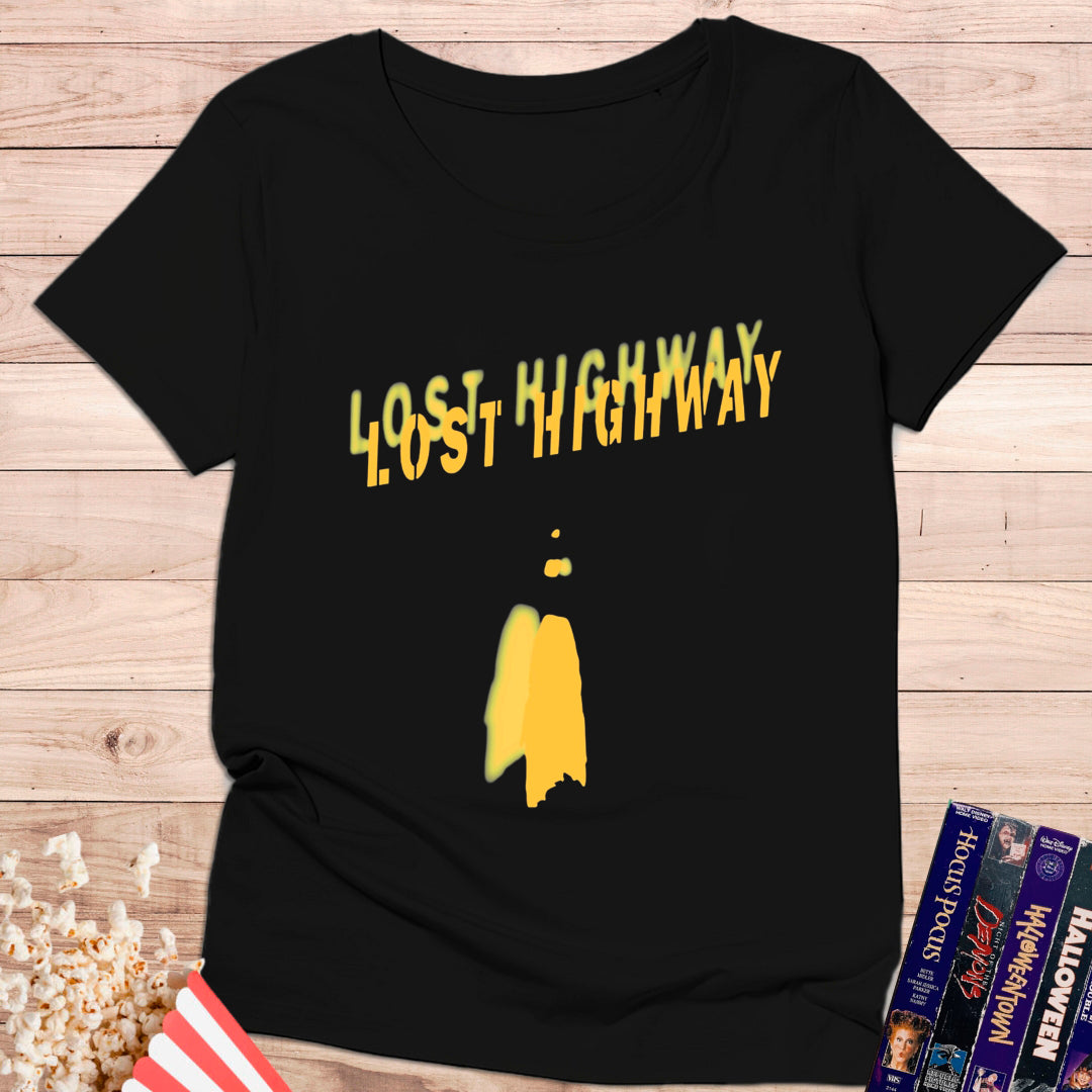 Camiseta “Neon Noir – Highway Dreams” – Estética Lynchiana Retro